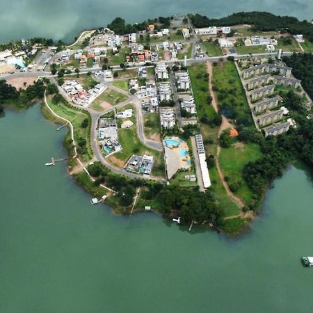 Enseada Nautico Apart Flat I Vista Para O Lago Corumba กัลดัสโนวัส ภายนอก รูปภาพ
